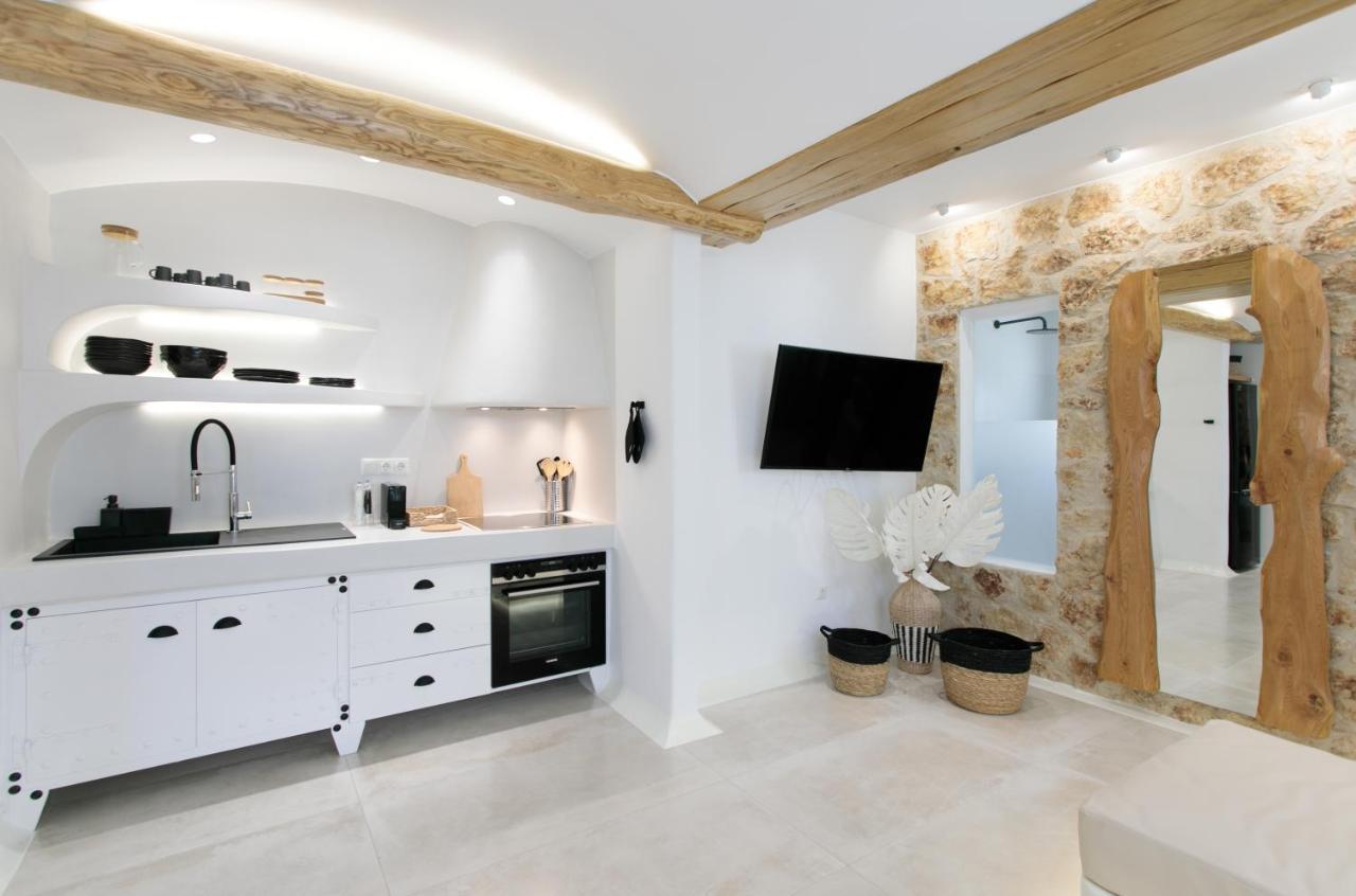 Manda Luxury Apartments Naxos City エクステリア 写真